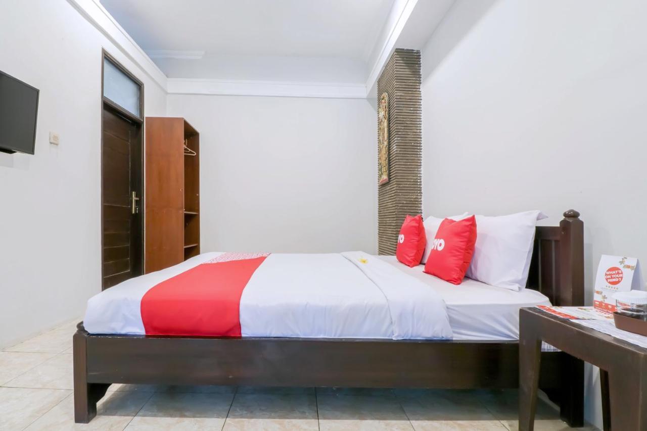 לומבוק Oyo 1757 Villa Dende מראה חיצוני תמונה